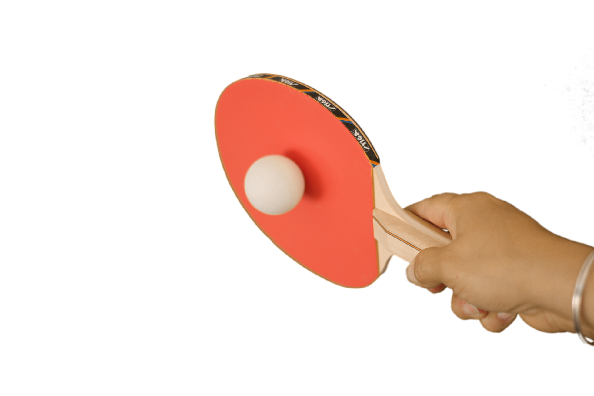 Raquete de tênis de mesa na mão
